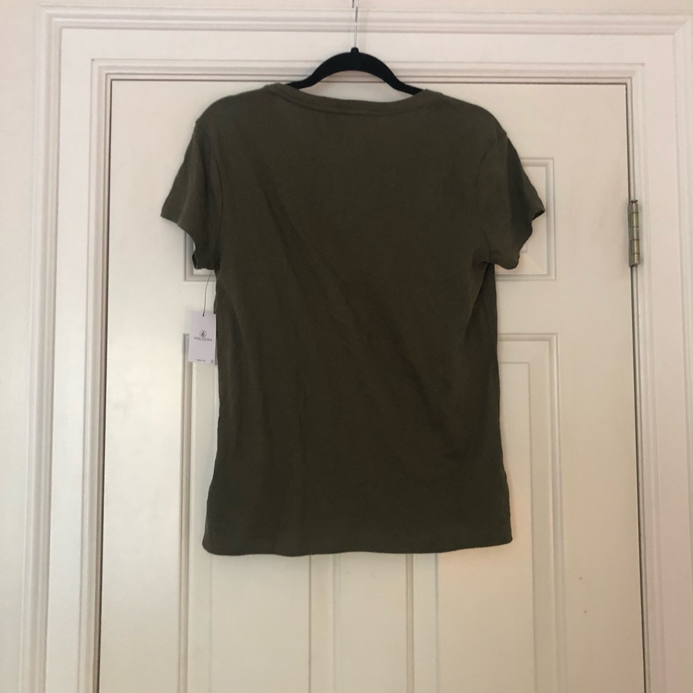 NWT Volcom tee - Picture 2 of 4